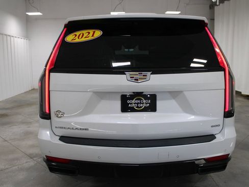 Used 2021 Cadillac Escalade Sport Platinum RWD image 8