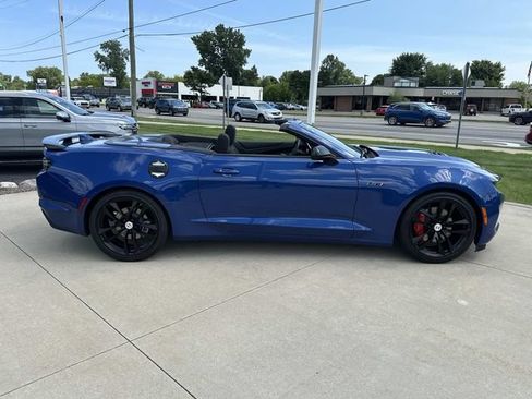Certified 2023 Chevrolet Camaro LT w/ RS Package RWD image 8