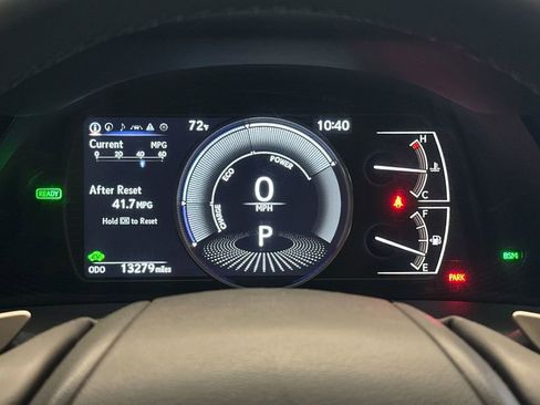 Certified 2023 Lexus ES 300h w/ Premium Package image 23