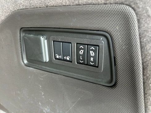 Used 2024 Cadillac Escalade Sport w/ LPO, ONYX Package AWD/4WD image 47