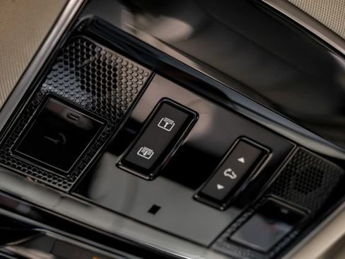 New 2026 Land Rover Range Rover SE AWD/4WD image 42