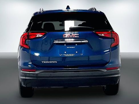 Used 2020 GMC Terrain SLE w/ Driver Convenience Package FWD image 6