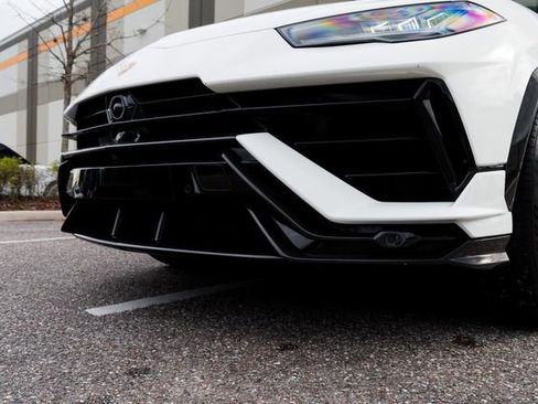 Used 2024 Lamborghini Urus Performante image 9