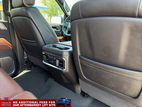 Used 2025 GMC Sierra 1500 Denali Ultimate AWD/4WD image 27
