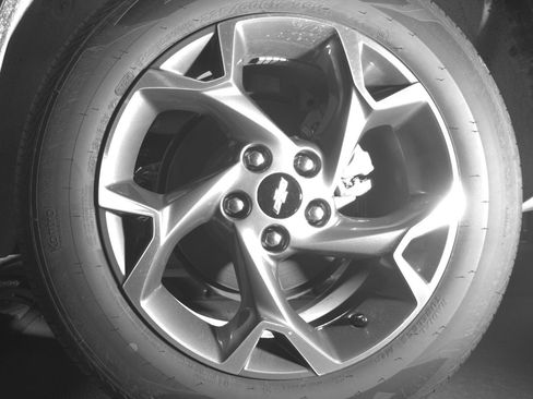 Used 2025 Chevrolet Trax LT w/ LT Convenience Package FWD image 14