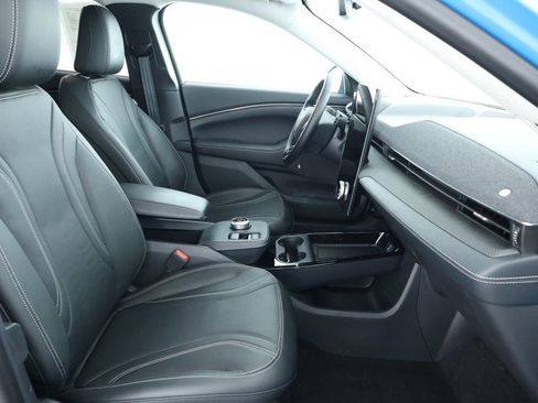 Used 2024 Ford Mustang Mach-E Premium image 22