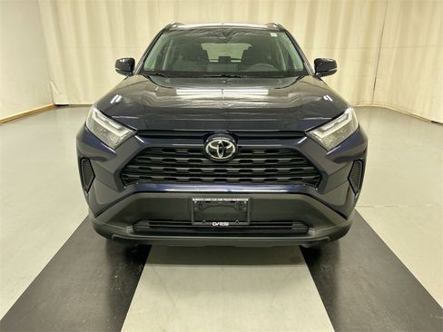 Used 2023 Toyota RAV4 XLE w/ Convenience Package image 3