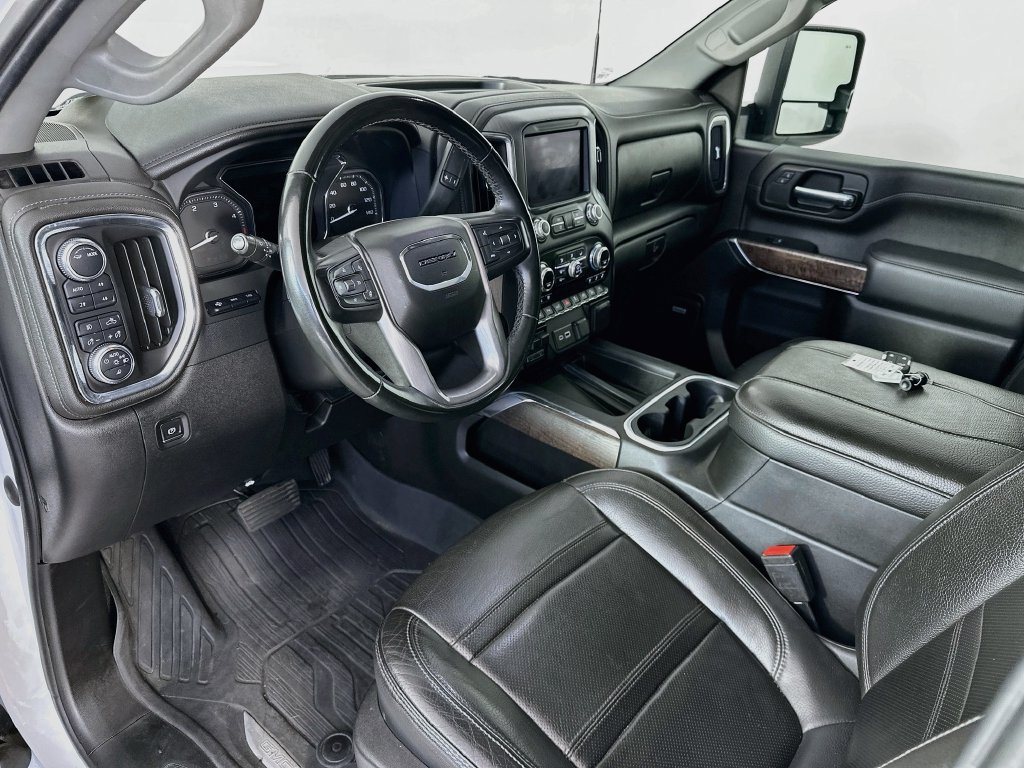 Used 2023 GMC Sierra 3500 Denali AWD/4WD image 29