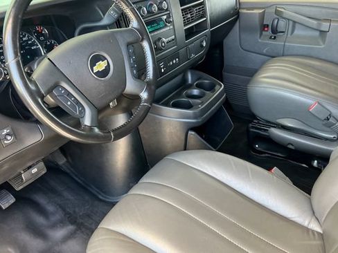 Used 2021 Chevrolet Express 2500 Extended w/ Driver Convenience Package RWD image 10