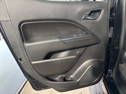 Used 2021 Chevrolet Colorado ZR2 w/ Colorado ZR2 Bison Edition image 28