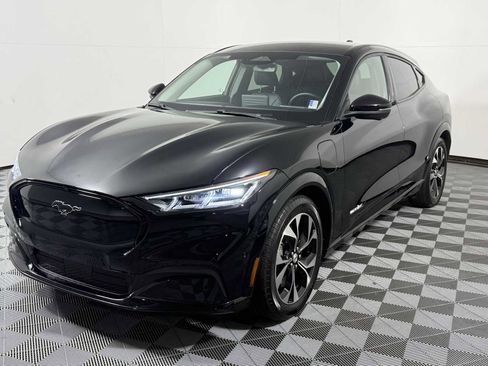 Used 2021 Ford Mustang Mach-E Premium image 3