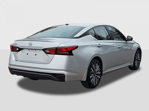New 2026 Nissan Altima 2.5 SV FWD image 5