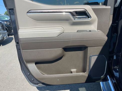 Used 2024 Chevrolet Silverado 1500 LTZ w/ LTZ Convenience Package II image 30