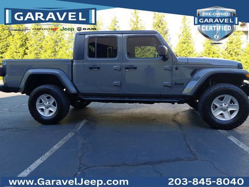 Used 2021 Jeep Gladiator Sport AWD/4WD image 35
