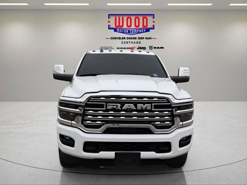 Used 2026 RAM 2500 Limited AWD/4WD image 9