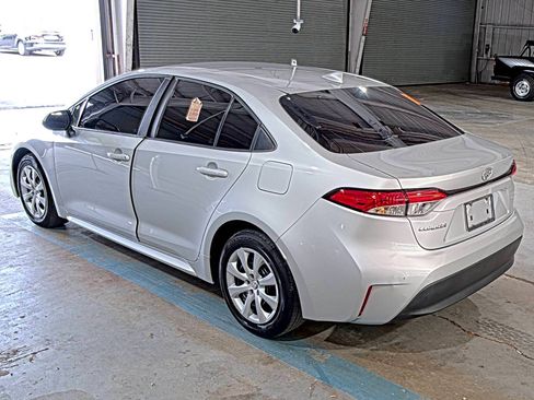 Used 2024 Toyota Corolla LE image 8
