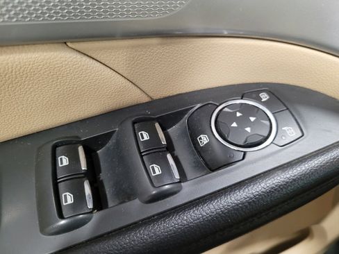 Used 2016 Ford Explorer XLT w/ Equipment Group 202A AWD/4WD image 27