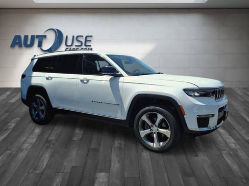Used 2023 Jeep Grand Cherokee L Limited AWD/4WD image 7