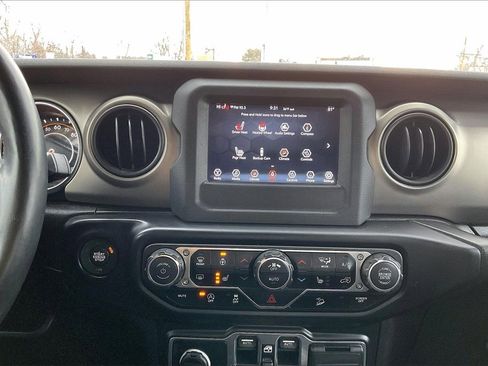 Used 2019 Jeep Wrangler Unlimited Sport S image 15