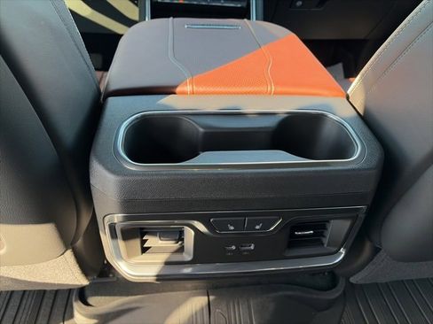 New 2026 GMC Sierra 2500 Denali Ultimate image 13