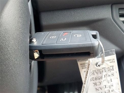 New 2025 Volkswagen Jetta Sport image 30