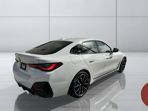 Used 2025 BMW 430i xDrive w/ M Sport Package AWD/4WD image 11