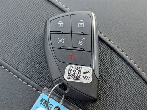 New 2025 Buick Enclave Preferred w/ Power Package image 36