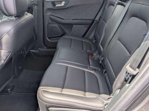 Used 2020 Ford Escape SEL FWD image 17