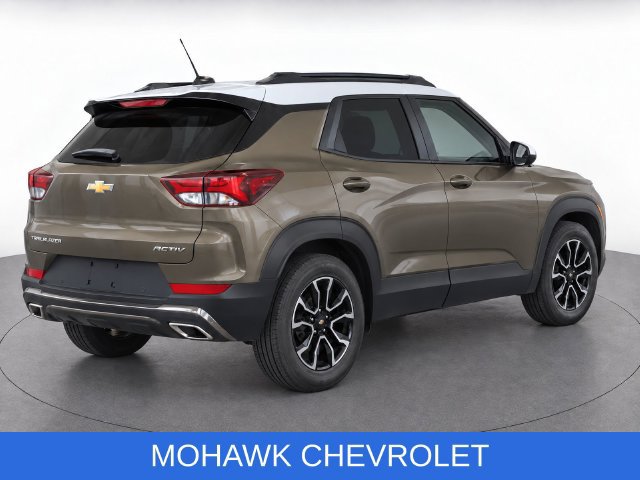 Certified 2022 Chevrolet TrailBlazer ACTIV w/ Sun and Liftgate Package FWD image 5