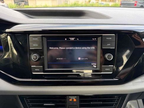 Used 2024 Volkswagen Taos S image 28
