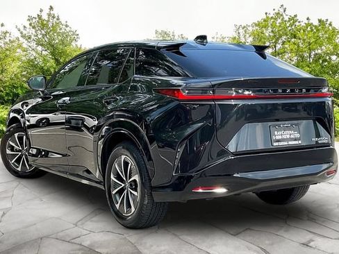 Used 2024 Lexus RZ 450e Premium w/ Cold Area Package AWD/4WD image 4