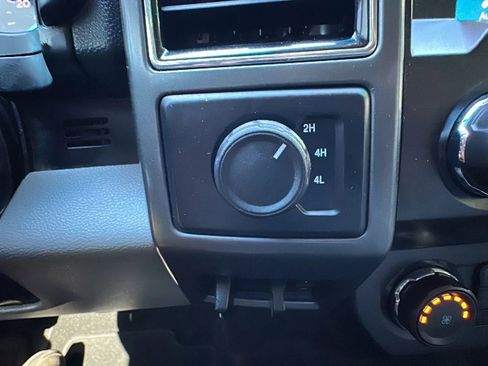 Used 2019 Ford F250 XLT w/ Snow Plow Prep Package image 15