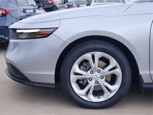 Certified 2024 Honda Accord LX image 8