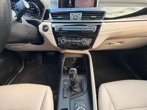 Used 2021 BMW X1 sDrive28i w/ Premium Package FWD image 11