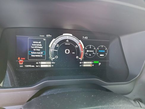 Used 2025 Toyota Sequoia Platinum AWD/4WD image 11