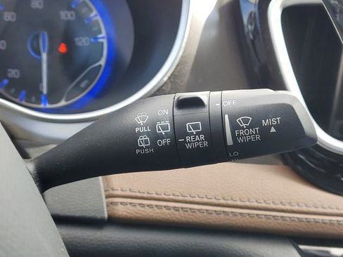 Used 2017 Chrysler Pacifica Limited w/ UConnect Theater Package image 22