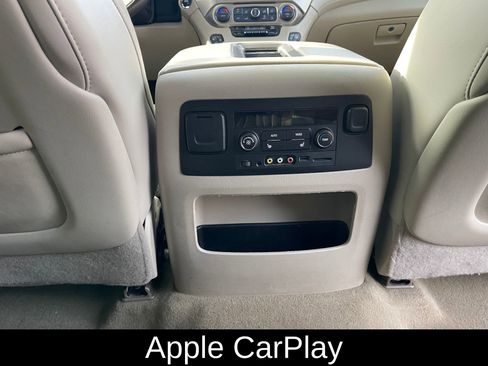 Used 2016 GMC Yukon XL Denali w/ Open Road Package image 31