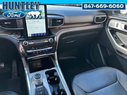 Used 2023 Ford Explorer Limited image 20