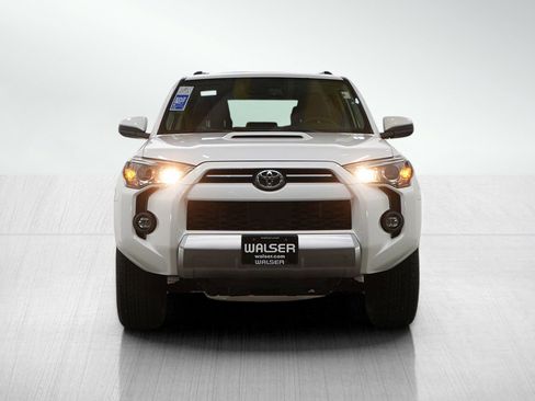 Used 2023 Toyota 4Runner TRD Off-Road image 8