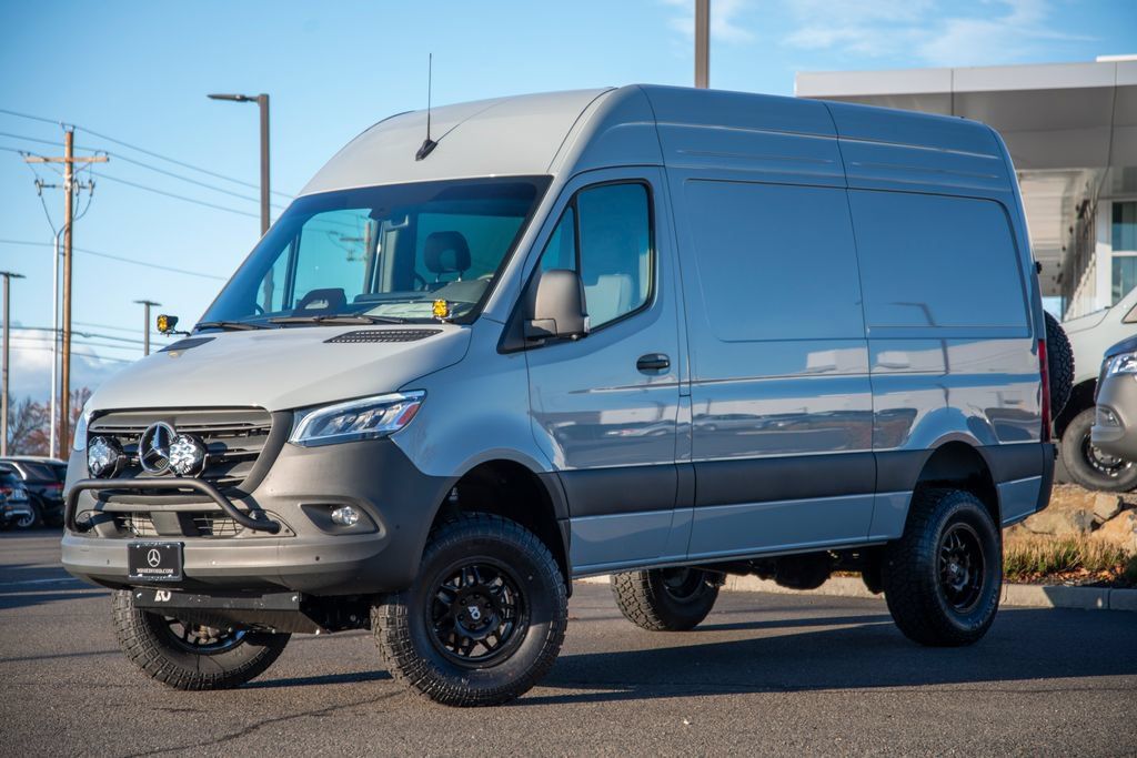 New 2025 Mercedes-Benz Sprinter 2500 360° Tour