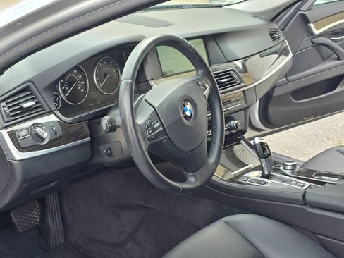 Used 2013 BMW 528i Sedan RWD image 9