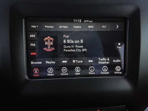 Used 2020 Jeep Cherokee Latitude Plus image 7