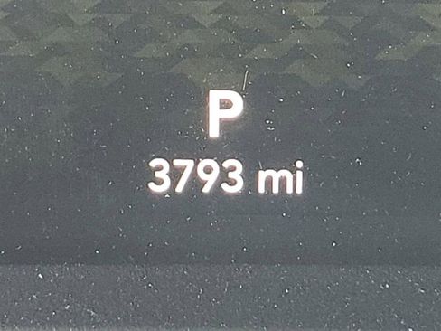 Used 2025 Jeep Wrangler Sport S image 28