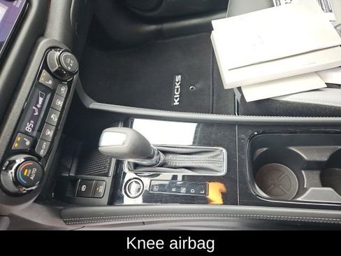 Certified 2023 Nissan Kicks SR w/ SR Premium Package image 31