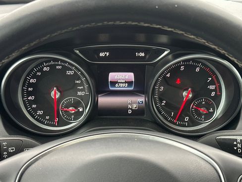 Used 2018 Mercedes-Benz GLA 250 4MATIC image 24