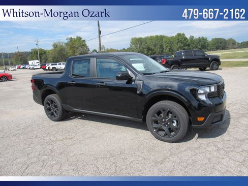 New 2025 Ford Maverick XLT w/ Equipment Group 301A image 17