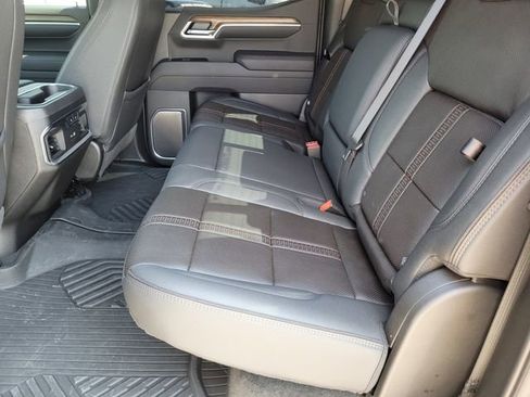 Used 2025 Chevrolet Silverado 1500 High Country w/ Midnight Edition image 24