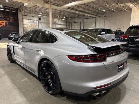 Used 2018 Porsche Panamera 4S image 36