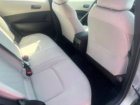 Used 2025 Toyota Corolla Cross L AWD/4WD image 26