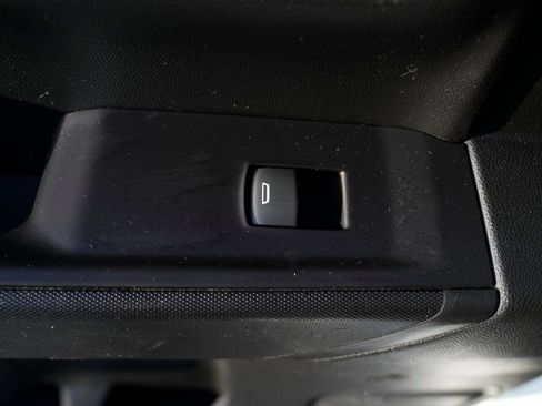 Used 2020 Chevrolet Silverado 1500 Custom Trail Boss w/ Custom Convenience Package AWD/4WD image 26